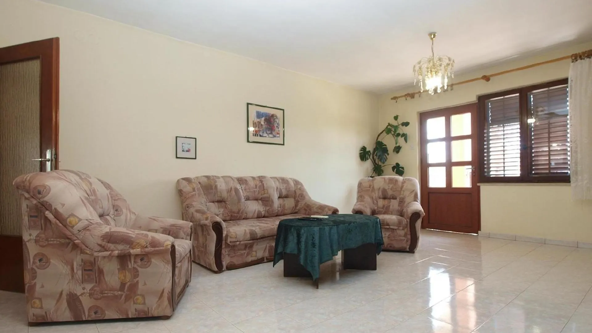 Ferienhaus Mit Privatpool Fuer 9 Personen Ca 150 Qm In Peroj, Istrien Istrische Riviera Mednjan 0*,  Хорватия