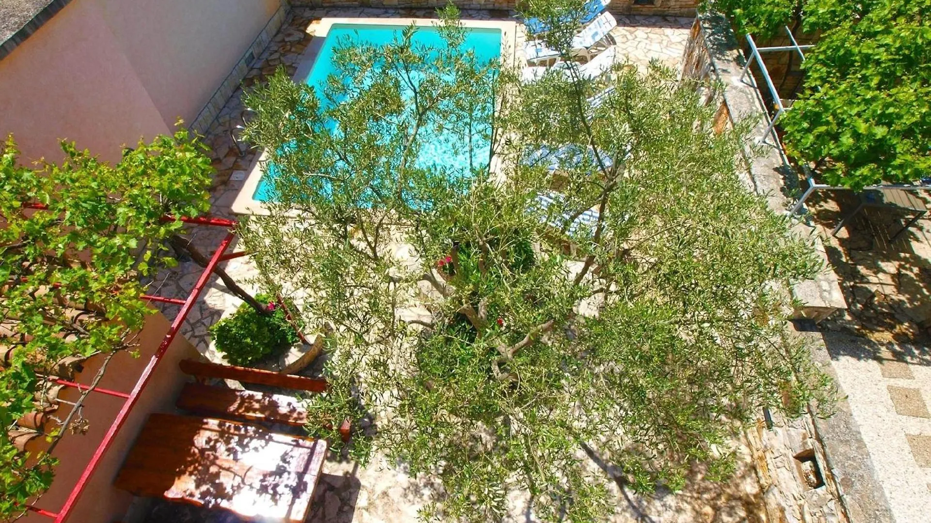 Ferienhaus Mit Privatpool Fuer 9 Personen Ca 150 Qm In Peroj, Istrien Istrische Riviera Mednjan