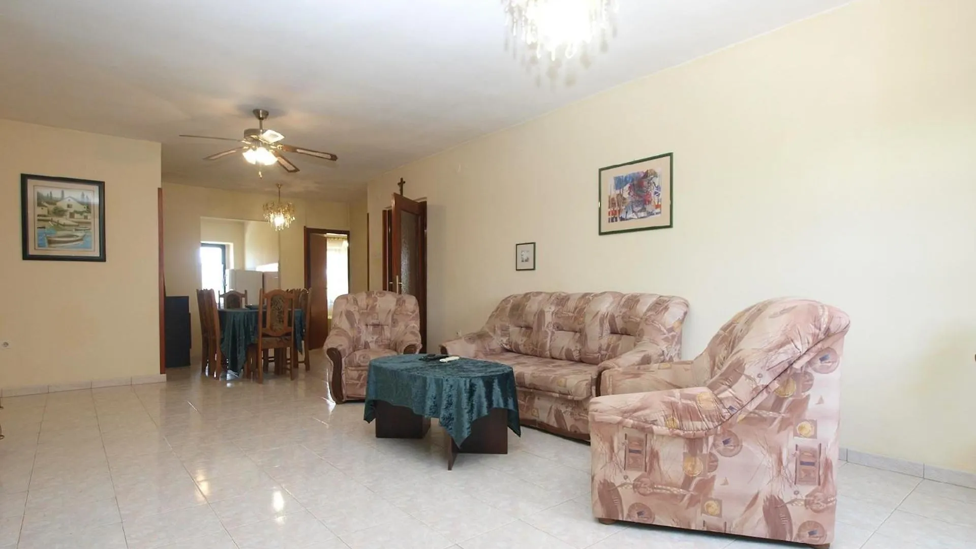 Ferienhaus Mit Privatpool Fuer 9 Personen Ca 150 Qm In Peroj, Istrien Istrische Riviera Mednjan 0*,